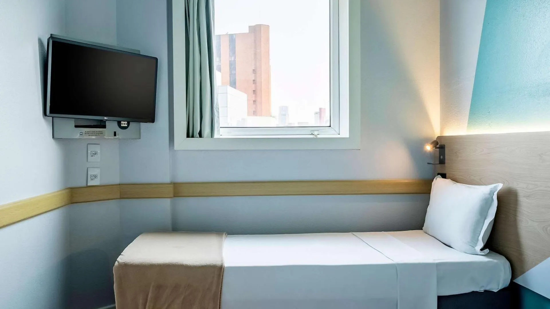 Hotel Ibis Budget Sao Paulo Jardins