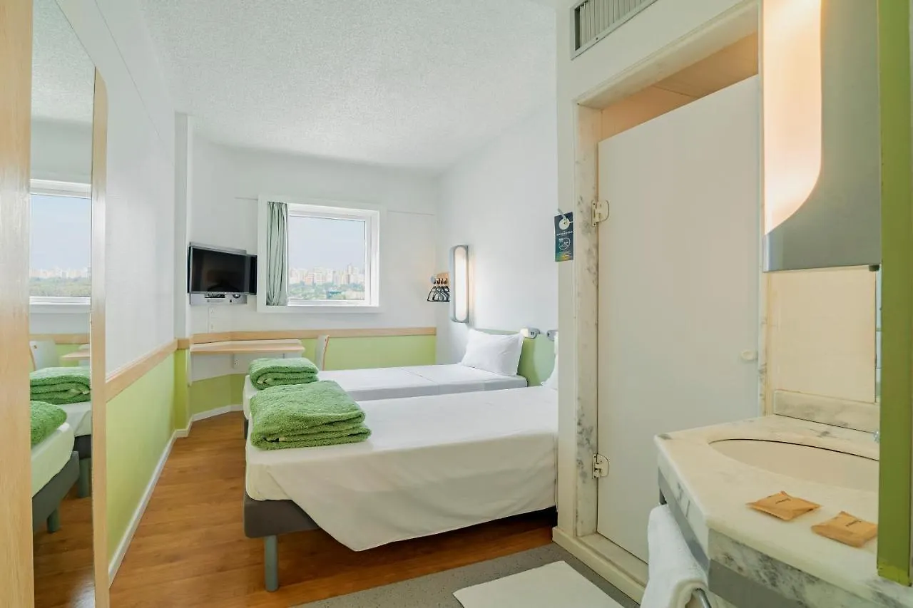 Ibis Budget Sao Paulo Jardins 2*,  Brezilya